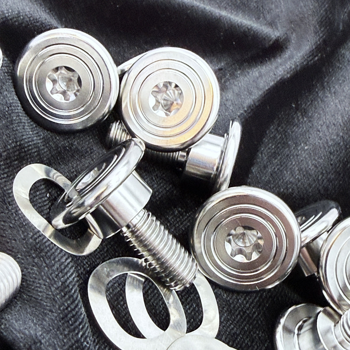 NEW DESIGN! GR5 Titanium Rotor Bolts for spoke mount wheels