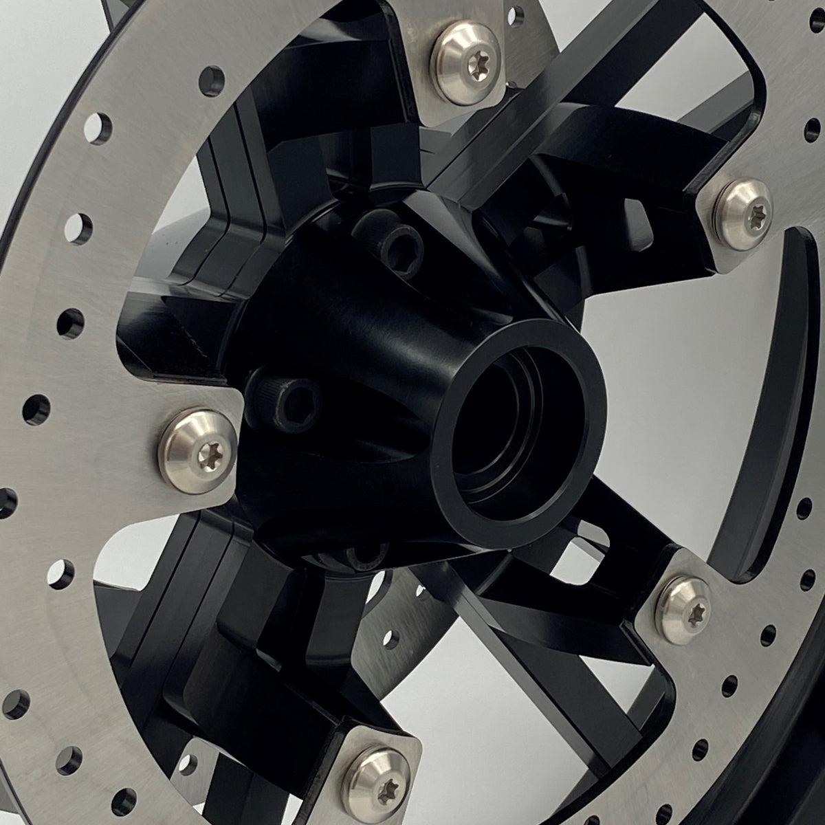 19-inch or 21-inch Front Wheel Enforcer Style with 14-inch Brake Rotor