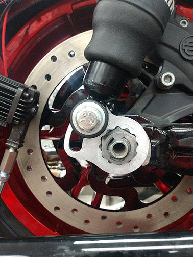 GeezerEngineering M3 Axle Locks Touring FL Set/Pair M8 or TC for Harley